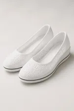Mocassins Femme en Dentelle Blanche Compensée Blanc